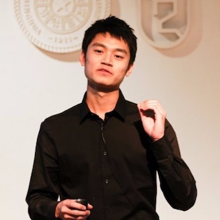 Xing Zhang headshot